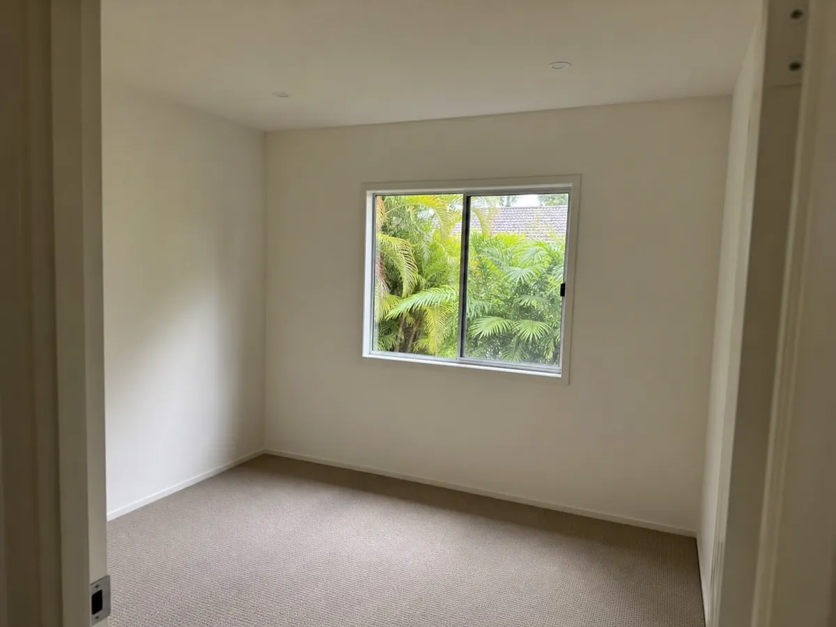 Freshly finished plaster walls and ceiling in a Brisbane bedroom